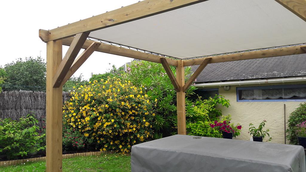 40 - bâche de protection pour pergolas